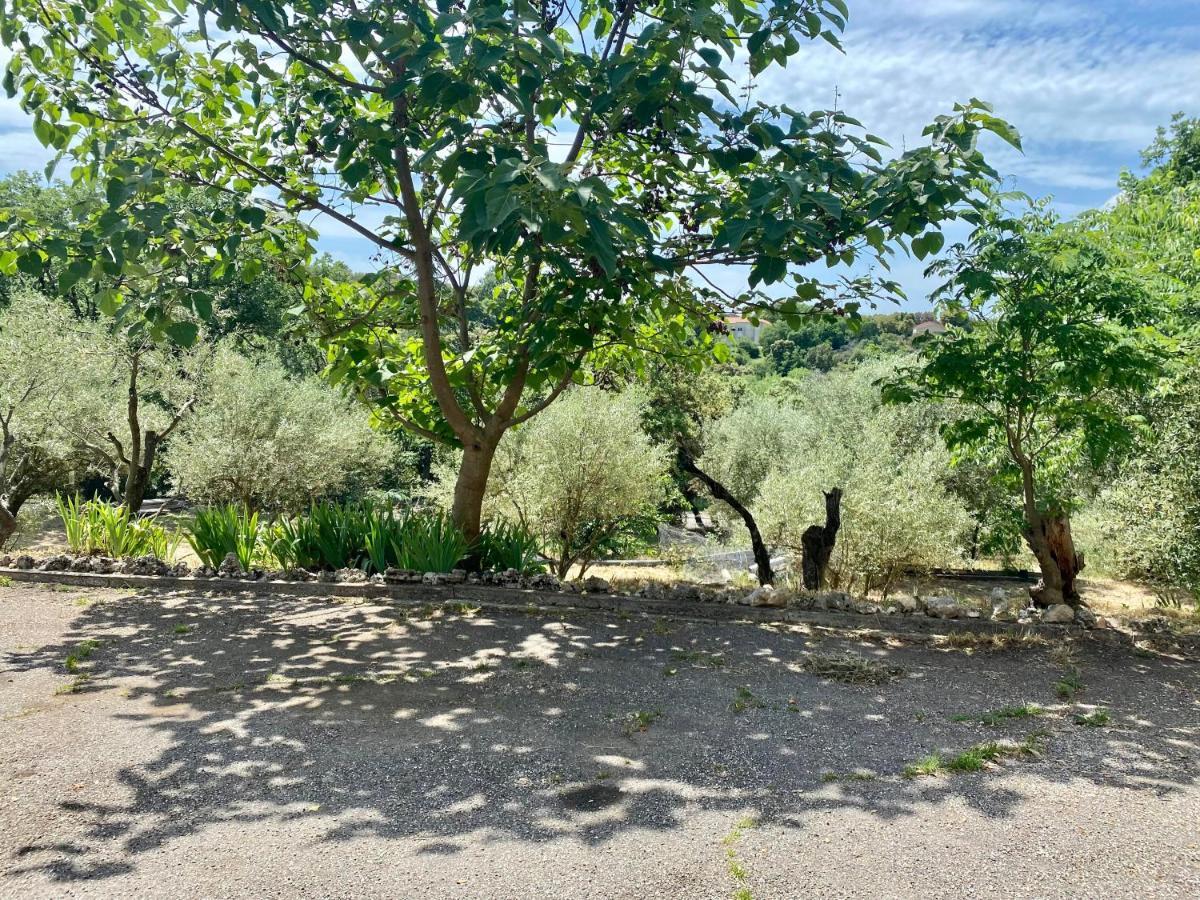 Vezenobres Appartement F3 De 60 M² Au Rez De Chaussee D'Une Villa מראה חיצוני תמונה