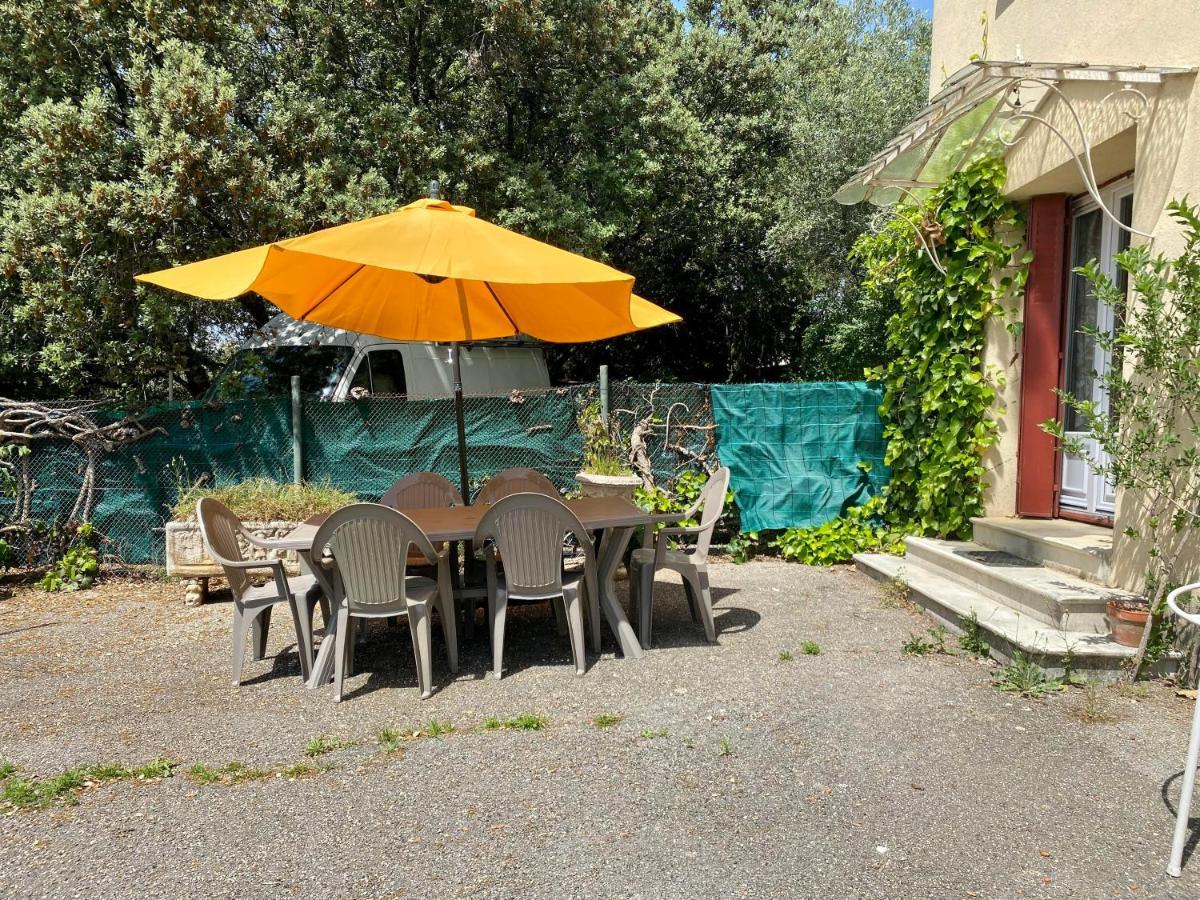 Vezenobres Appartement F3 De 60 M² Au Rez De Chaussee D'Une Villa מראה חיצוני תמונה